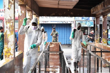 வவுனியாவில் மேலும் 32 பேருக்கு கோவிட் தொற்று உறுதி!  24 வயது யுவதி உட்பட மூவர் மரணம்