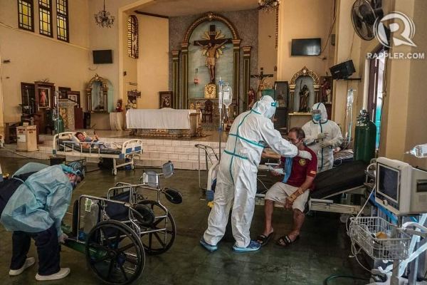 கொரோனா தொற்றாளர்களால் நிரம்பி வழியும் தேவாலயம் | Church Turn Corona Treatment Hospital Philippines