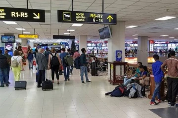 கட்டுநாயக்க விமான நிலையத்தில் வைத்து முக்கியஸ்தர் ஒருவர் அதிரடி கைது!