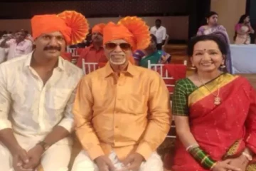 நடிகர் விஜய் பெற்றோரை சந்தித்து உரையாடினார் நடிகர் விஷால்