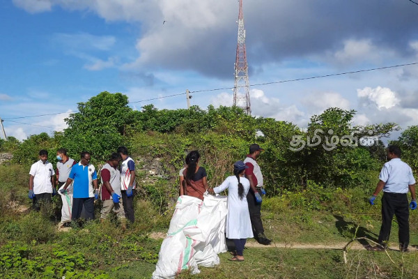 யாழ்.கோட்டையில் தூய்மைப்படுத்தல் செயற்றிட்டம்(Video) | Cleaning Project In Jaffna Fort