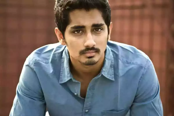 நடிகையை காதலித்து தோல்வியடைந்த நடிகர் சித்தார்த்தின் முன்னாள் மனைவியை பார்த்துள்ளீர்களா.. இதோ