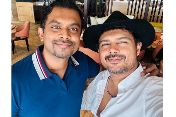 “මම කුණුහරුප සිංදු කියනවා කියලා මිනිස්සු මට බැනලා තිබ්බා” - දුශ්‍යන්ත් වීරමන් | Dushyant Weeraman Denies Obscene Song Claim