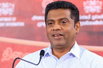 அரசாங்கத்தை கவிழ்க்க எதிர்க்கட்சிகள் கடும் முயற்சி