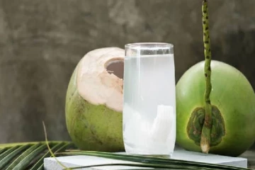இளநீரில் இவ்வளவு நன்மைகள் உள்ளதா! இவர்களும் இதை கண்டிப்பாக குடிக்கலாம்