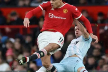 තරුණියක් දූෂනය කර දැඩි වධ හිංසා කළ සුපිරි ක්‍රීඩකයා - තරුණිය ඡායාරූප සහ වීඩියෝ පට සමාජ මාධ්‍යට මුදා හරී