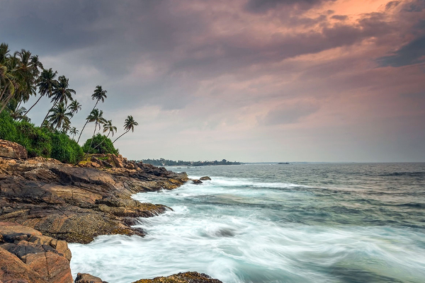 நீராட சென்ற இளைஞர்களுக்கு  ஏற்பட்ட பெரும் சோகம் | Befell The Youths Who Went Swimming