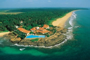 உலகிலேயே சுற்றுலா பயணிகள் பயணிக்க கூடிய சிறந்த நாடு இலங்கை