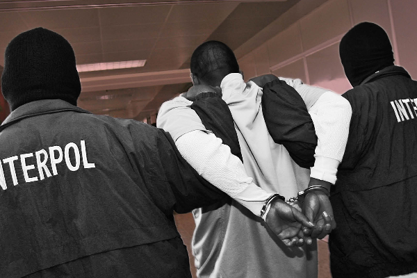இலங்கையில் இன்டர்போலின் அதிரடி நடவடிக்கை- மேலும் பல உண்மைகள் வெளியாகலாம்! - ஐபிசி தமிழ்