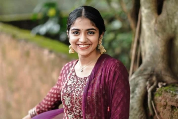 ஜோ படத்தின் மூலம் ரசிகர்களை அதிகம் ஈர்த்த மாளவிகா மனோஜ் - கியூட் போட்டோஷூட்