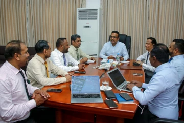 இலங்கைப் பெண்களை வெளிநாடுகளுக்கு அனுப்புவதை நிறுத்த திட்டம்: மனுஷ