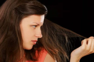 முடி உதிர்வு பிரச்சனையா? கவலையை விடுங்க! இதை மட்டும் பயன்படுத்துங்க போதும்