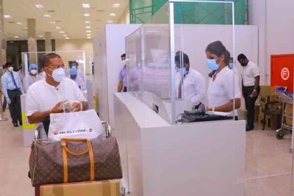 வெளிநாடுகளிலிருந்து வருகை தரும் பயணிகளுக்கு முக்கிய தகவல்! | Important Information Travelers Coming From Abroad வெளிநாடுகளிலிருந்து வருகை தரும் பயணிகளுக்கு முக்கிய தகவல்! | Important Information Travelers Coming From Abroad