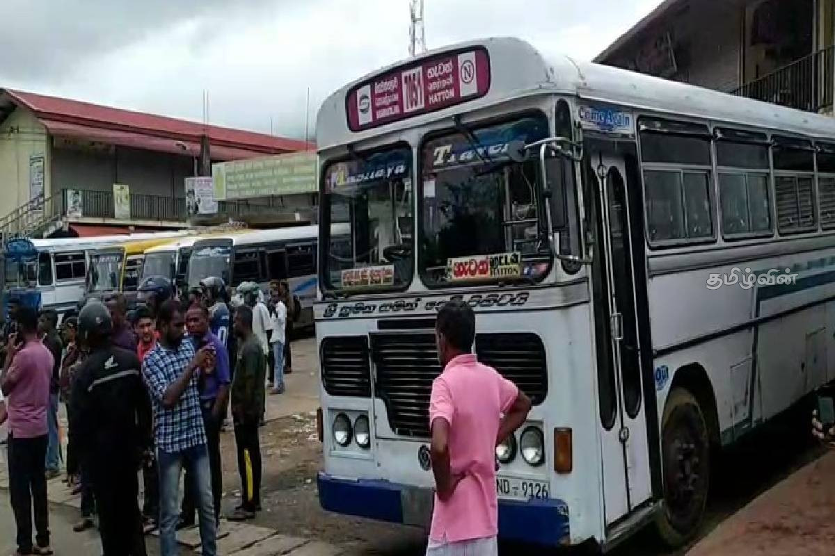 நிறுத்தப்பட்டிருந்த லொறியுடன் பேருந்து மோதி விபத்து - 28 வயது இளைஞருக்கு நேர்ந்த கதி | Accident Bus Lorry In Bogawantalawa