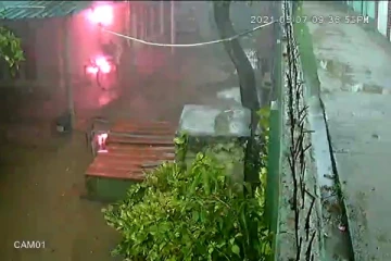 மன்னாரிலுள்ள 'வெற்றியின் நல் நம்பிக்கை' இல்லத்தின் மீது இடி, மின்னல் தாக்கம்