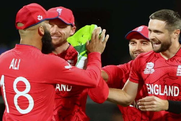 இந்தியாவின் கனவை தகர்த்தெறிந்த இங்கிலாந்து! | India S Dream Was Destroyed By England