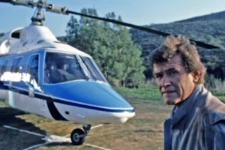 பிரபல ஹாலிவுட் நடிகர் மரணம்; ரசிகர்கள் அதிர்ச்சி!