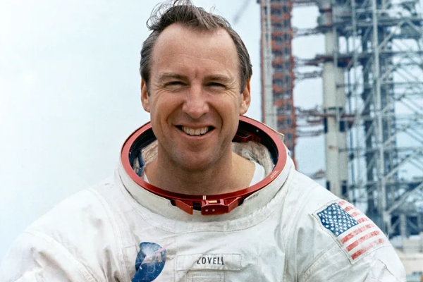 சந்திரனில் இருமுறை கால்பதித்த ஜிம் லோவெல் காலமானார் | Jim Lowell Nasa