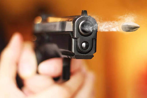 மீண்டும் துப்பாக்கி சூட்டுக்கு இலக்காகிய உயிர் | Life Is The Target Of Gunfire Again