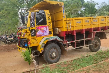 முல்லைத்தீவில் கடத்தப்பட்ட இளைஞர்கள்: பொலிஸார் விசாரணை(Video)