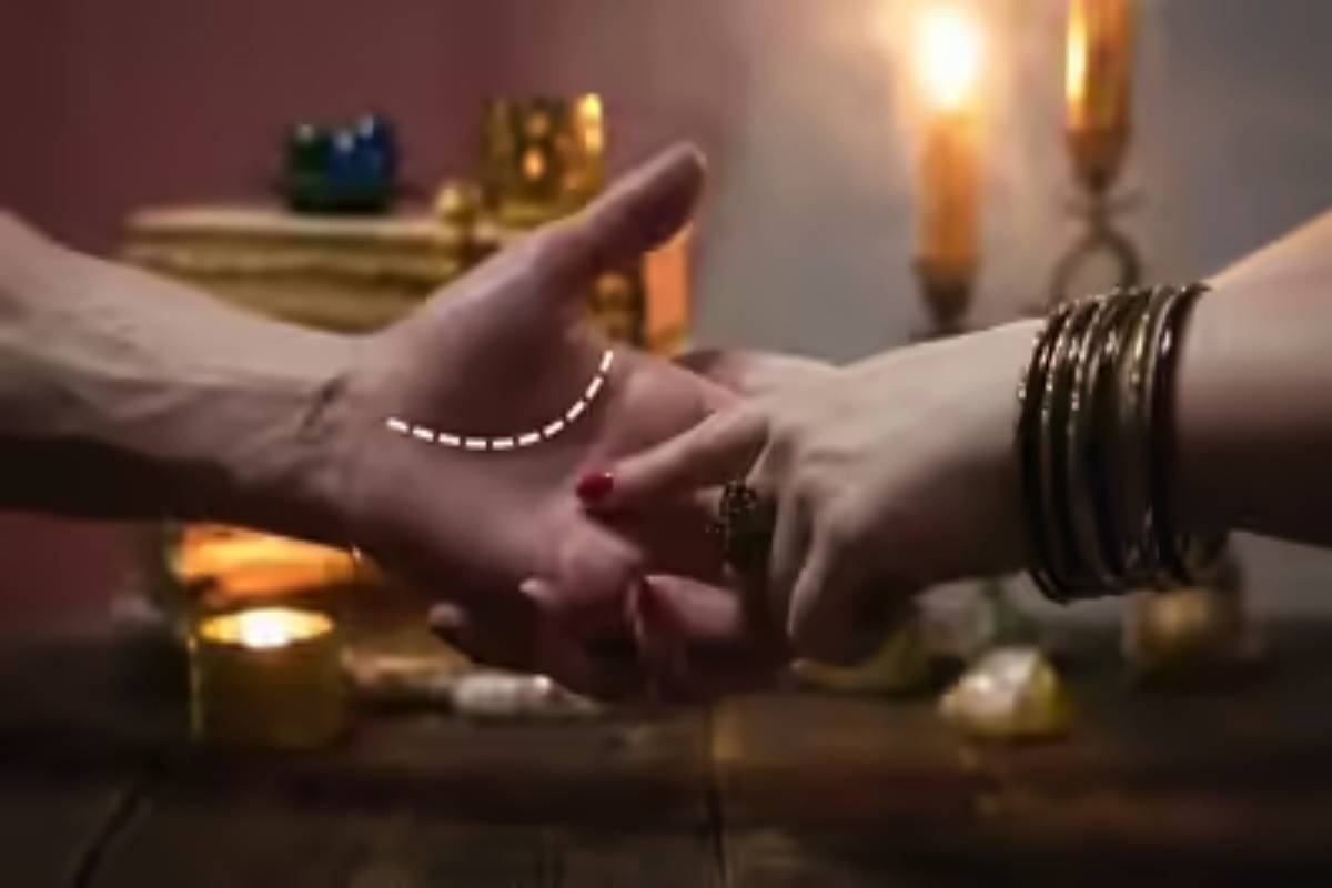 கையில் இந்த 3 ரேகை அமைப்பு இருக்கிறதா? இவர்கள் மன்னர்களை போல வாழ்வார்கள் | Lucky Luck Line Astrology They Live Like Kings கையில் இந்த 3 ரேகை அமைப்பு இருக்கிறதா? இவர்கள் மன்னர்களை போல வாழ்வார்கள் | Lucky Luck Line Astrology They Live Like Kings