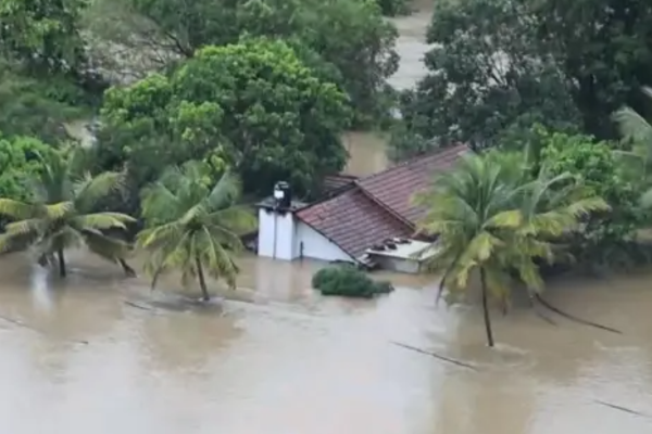 பேரிடரால் பாதிக்கப்பட்ட குடும்பங்களுக்கான ஐம்பதாயிரம் ரூபா கொடுப்பனவு தொடர்பில் வெளியான தகவல் | 50 Thousand Rupees For Low Income Families