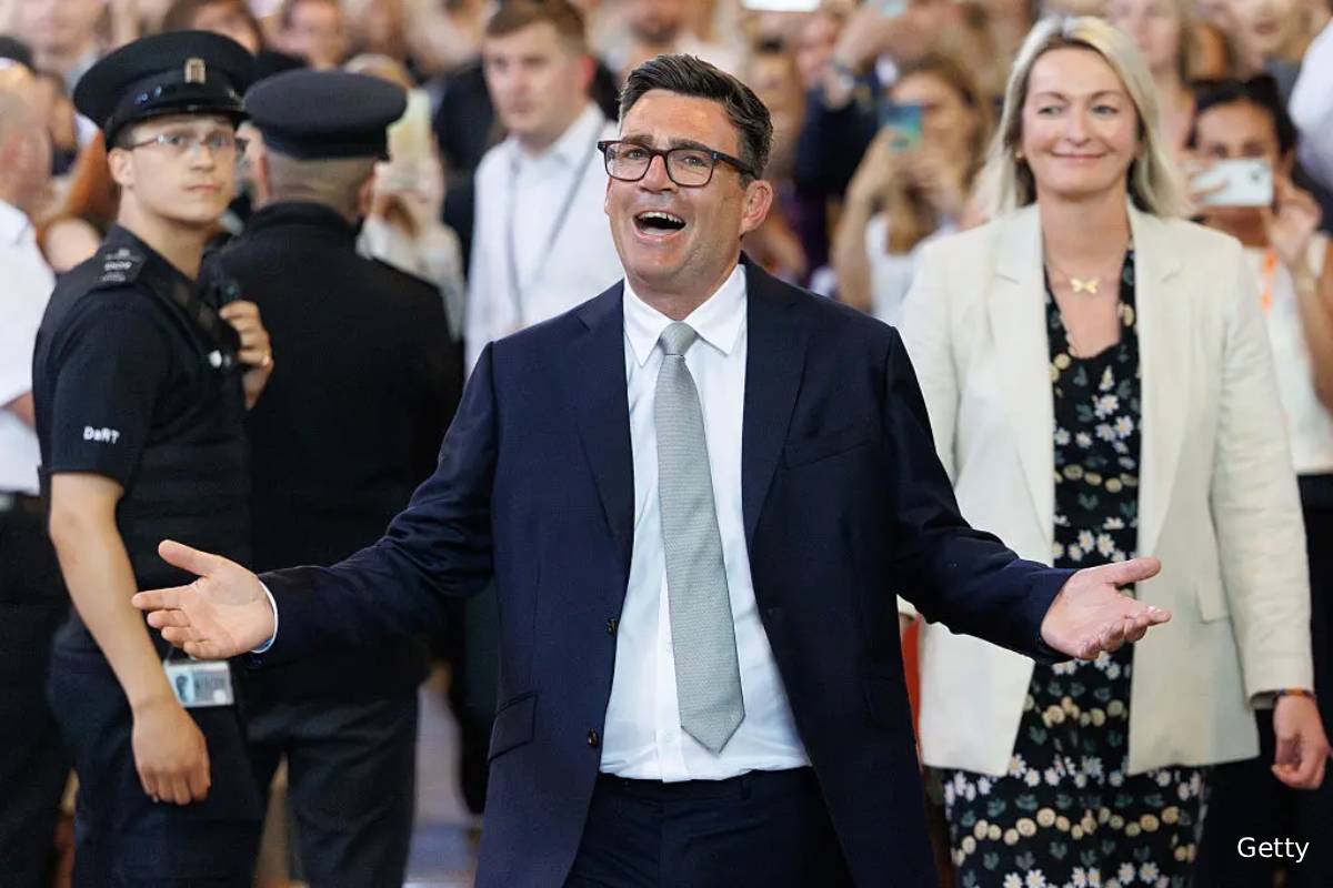 பிரித்தானியாவின் புதிய பிரதமருக்கு அமோக ஆதரவு | Uk Next Pm Andy Burnham Gets More Support