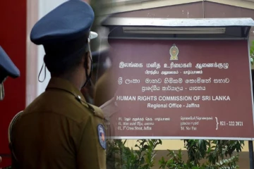 கிளிநொச்சியில் அரச உத்தியோகத்தரை தாக்கிய பொலிஸ்; அதிரடி நடவடிக்கை