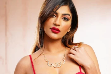 தாறுமாறு கவர்ச்சியில் யாஷிகா ஆனந்த்! ஹாட் போட்டோஷூட்