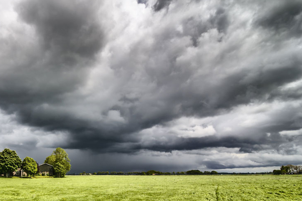 வானிலையில் ஏற்பட்டுள்ள திடீர் மாற்றம்! | A Sudden Change In The Weather