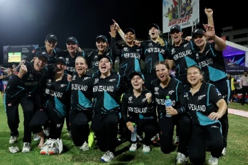மகளிர் டி20 உலக கோப்பை போட்டி: இறுதிப் போட்டிக்கு முன்னேறியது நியூசிலாந்து அணி!
