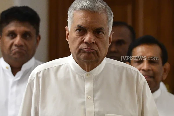 வெற்றியின் விளிம்பில் டலஸ்;  வேலையை காட்டுவாரா ரணில்! கசிந்த தகவல் | Dulles Brink Victory Ranil Will Show Work
