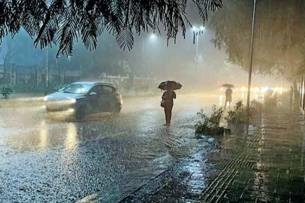 இலங்கையில் ஆபத்து நீடிக்கிறது...! 19ஆம் திகதி வரை கவனமாக இருக்குமாறு மக்களுக்கு எச்சரிக்கை | People Asked To Stay Safe Place Until 19Th இலங்கையில் ஆபத்து நீடிக்கிறது...! 19ஆம் திகதி வரை கவனமாக இருக்குமாறு மக்களுக்கு எச்சரிக்கை | People Asked To Stay Safe Place Until 19Th