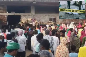 மூன்று பிள்ளைகளை கொன்றுவிட்டு தூக்கில் தொங்கிய தந்தை! வீடு திரும்பிய மனைவி அதிர்ச்சி