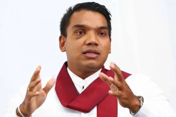 நள்ளிரவில் நாமலின் ட்விட்டர் பதிவு