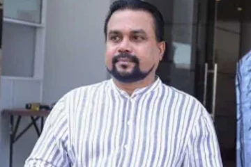 பிடியாணை உத்தரவு; ஓடோடி நீதிமன்றம் வந்த விமல் வீரவங்ச