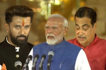 இந்திய பிரதமராக பதவியேற்றார் மோடி: 72 அமைச்சர் பொறுப்பேற்பு!