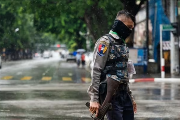 மியன்மாரில் ஐந்து ஆண்டுகளுக்கு பின்னர் முதல் முறையாகப் பொதுத்தேர்தல் | Myanmar Holds First General Election Since 2021