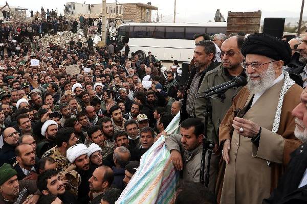 நாட்டின் உயர் தலைவரின் புகைப்படம் எரிப்பு... 22 வயது இளைஞர் சடலமாக மீட்பு | Burned Picture Iranian Activist Death நாட்டின் உயர் தலைவரின் புகைப்படம் எரிப்பு... 22 வயது இளைஞர் சடலமாக மீட்பு | Burned Picture Iranian Activist Death