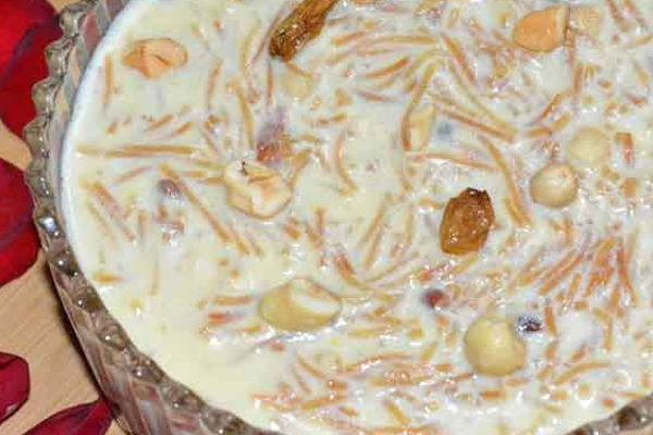 இந்த பொருளை பூஜை அறையில் தினமும் இப்படி வைத்தாலே போதும்; வீட்டில் பண கஷ்டம் என்பதே வராது | It Is Enough Object Puja Room Like This Every Day