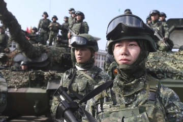 சீன கடலோர பகுதியில் ஆளில்லா விமானத்தை சுட்டு வீழ்த்திய தைவான் ராணுவம்!