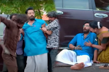 Sandhya Raagam: கத்தியால் குத்தப்பட்ட ரகுராம்! கதறி துடித்த ஜானகி