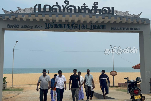 முல்லைத்தீவில் கடலில் கரையோர மாவீரர்களை நினைவு கூர்ந்து அஞ்சலி | A Tribute To The Heroes