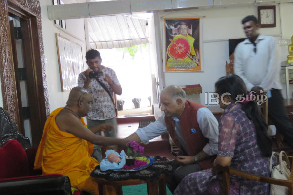 பொத்துவில் முஹுது மஹா விகாரைக்கு இந்திய உயர்ஸ்தானிகர் திடீர் விஜயம் | India High Commissioner Visit Pottuvil Vihara பொத்துவில் முஹுது மஹா விகாரைக்கு இந்திய உயர்ஸ்தானிகர் திடீர் விஜயம் | India High Commissioner Visit Pottuvil Vihara