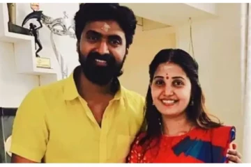 தங்களது ட்வின்ஸ் குழந்தைகளுடன் கோவிலில் சீரியல் நடிகர் பிரஜன், சாண்ட்ரா - அழகிய குடும்பம்