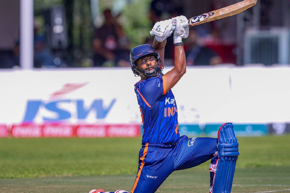 ஹாட்ரிக் தோல்வியடைந்த இந்தியா; கொண்டாடிய பாகிஸ்தான் பிரதமர் | India Face Hat Trick Loss In Hong Kong Sixes ஹாட்ரிக் தோல்வியடைந்த இந்தியா; கொண்டாடிய பாகிஸ்தான் பிரதமர் | India Face Hat Trick Loss In Hong Kong Sixes