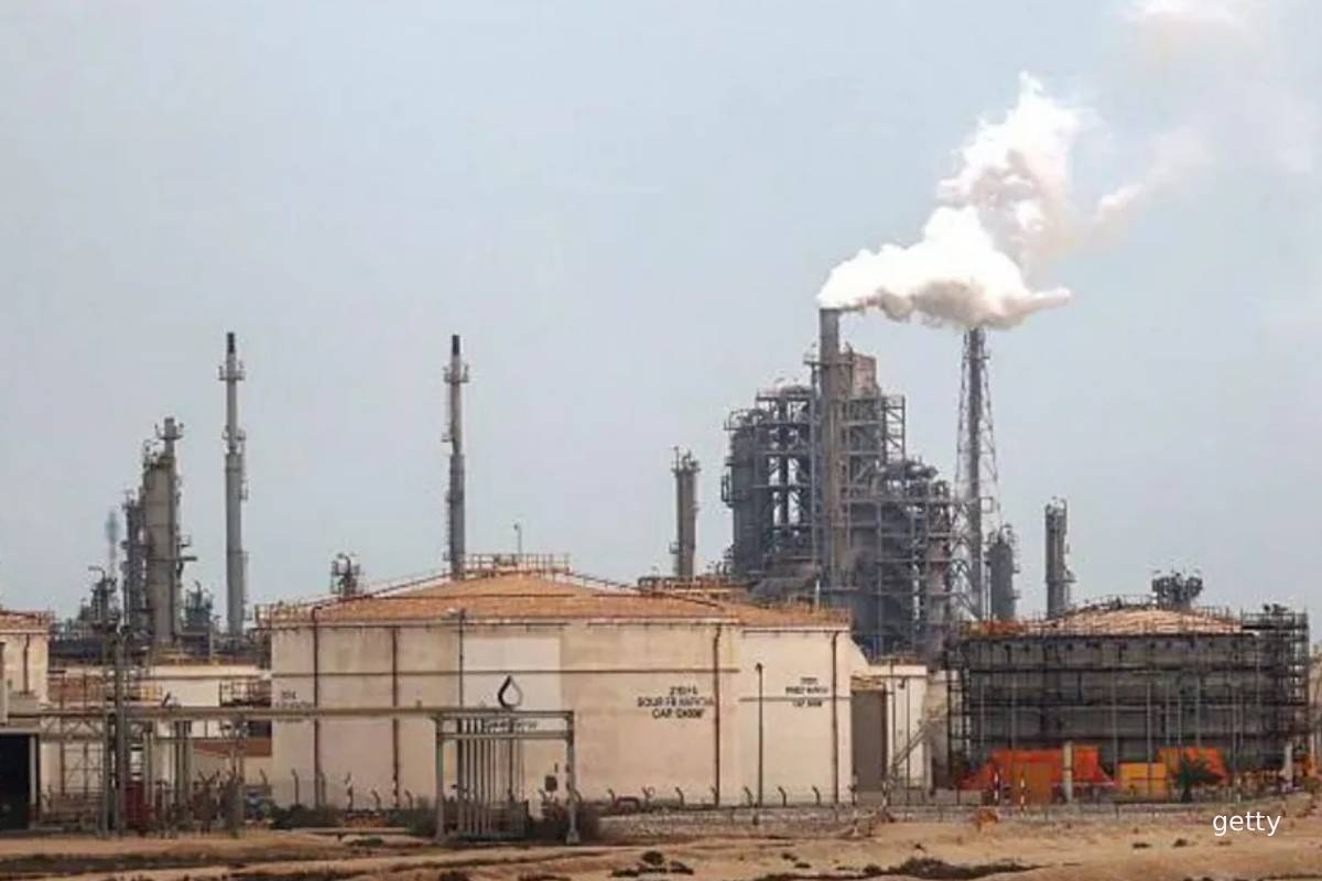 இன்னும் சில தினங்களில்... கத்தாரின் எச்சரிக்கையால் உச்சம் தொட்ட எண்ணெய் விலை | Qatar Warns Gulf Production Stop