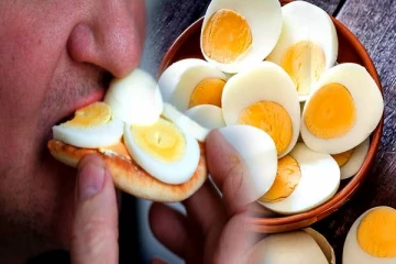 Daily அவிச்ச முட்டை சாப்பிடுவீங்களா? அப்போ இந்த பிரச்சினை வரும் - ஜாக்கிரதை