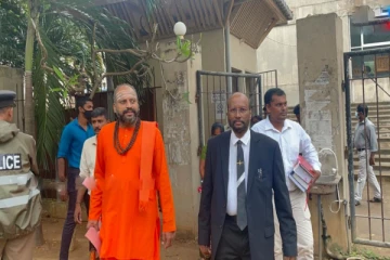 தமிழின விடுதலைக்கான பயணத்தை வெளியிட்ட வேலன் சுவாமிகள்!