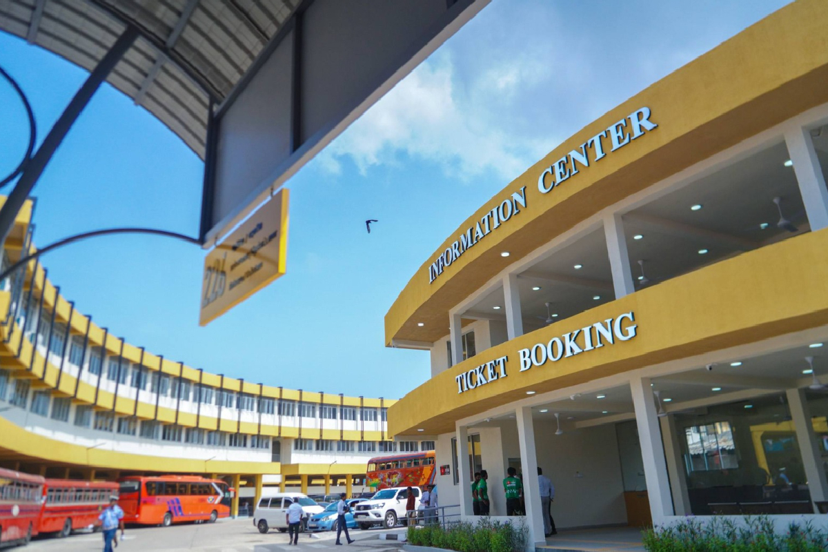 கண்கவர் அழகில் புறக்கோட்டை மத்திய பஸ் நிலையம்! | Pettah Central Bus Stand Stunningly Beautiful